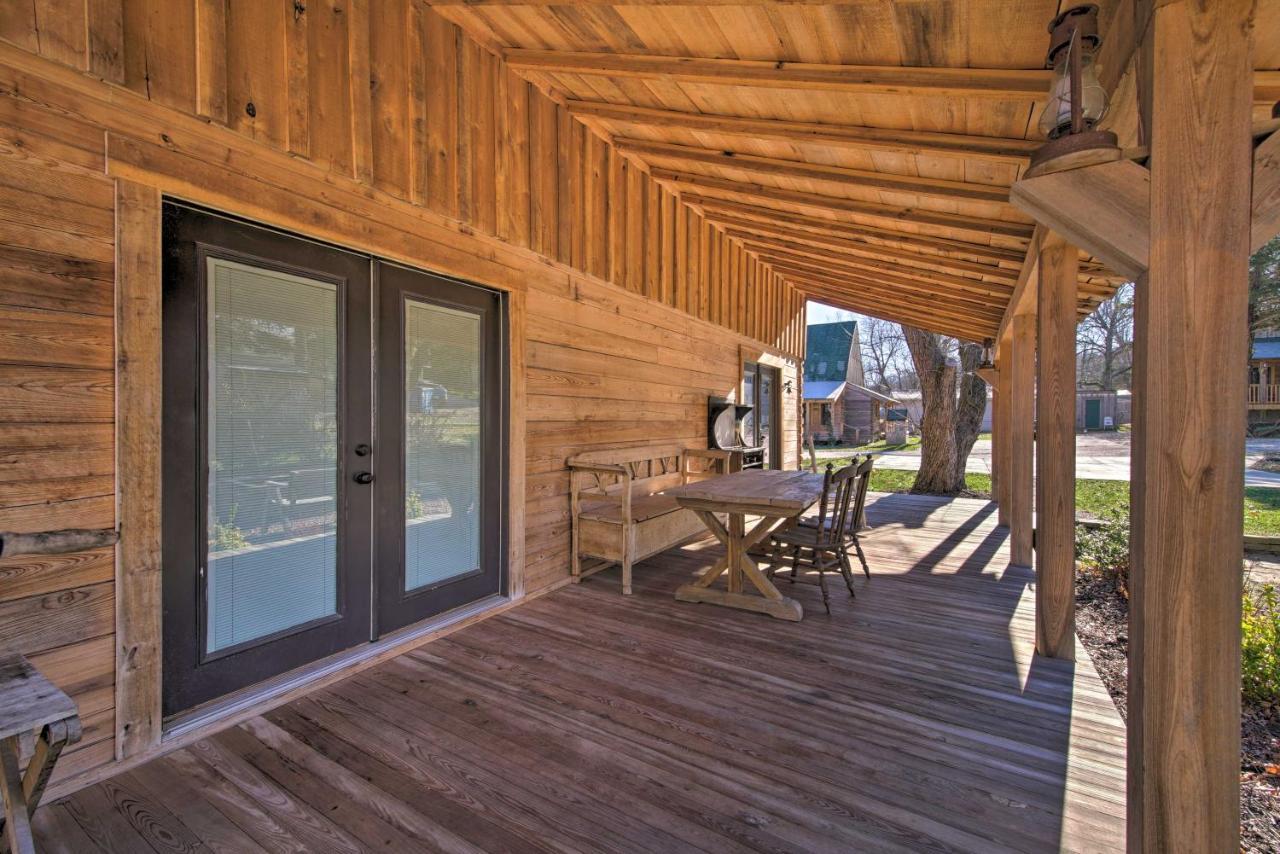 Quiet Hollister Cabin Walk To Lake Taneycomo Bagian luar foto